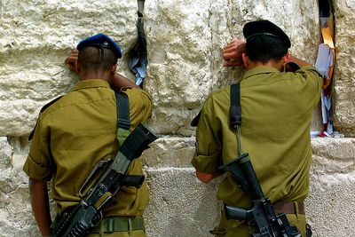 טלפונים חשובים